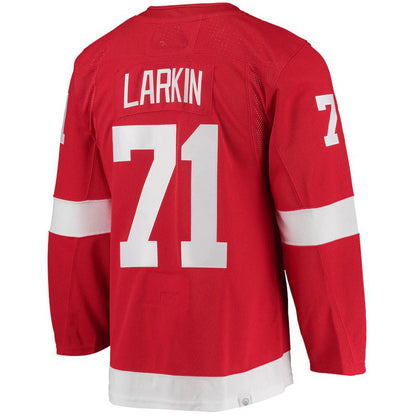 D.Red Wings #71 Dylan Larkin Home Captain Patch Primegreen Authentic Pro Player Jersey  Red Stitched American Hockey Jerseys CustomName